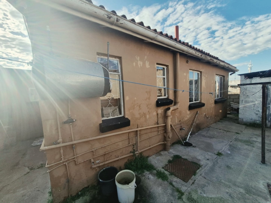 2 Bedroom Property for Sale in New Brighton Eastern Cape